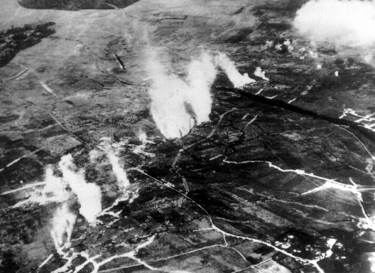 Niemiecki atak gazowy pod SommÂą .jpg