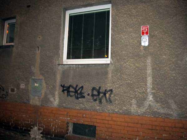 WrocÂław LSR - Aleja Marcina Kromera 9 (2).jpg