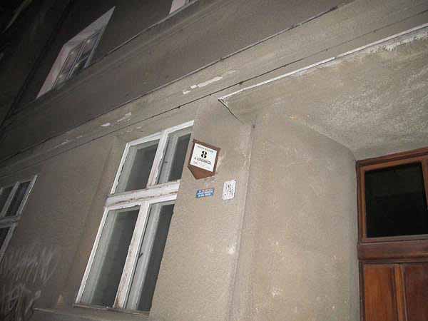 WrocÂław LSR - ul. Ignacego ÂŁukasiewicza 8.jpg